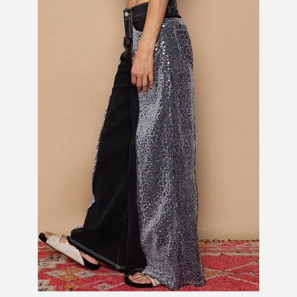 Sequin Wide-Leg Denim Pants – Perfect for any holiday party! - Picture 4 of 12